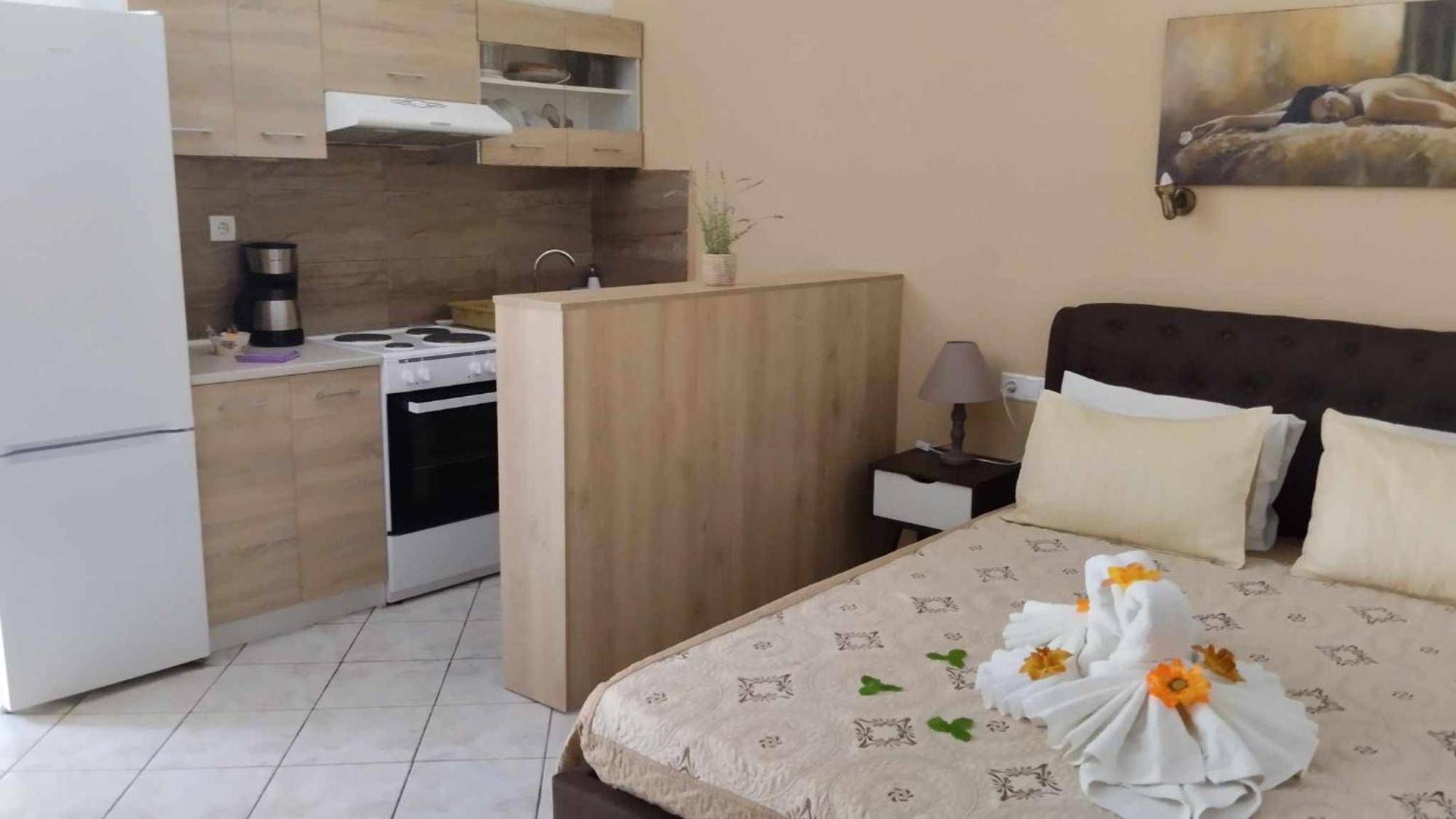 Golden Sun Apartments Rodakino Exteriér fotografie